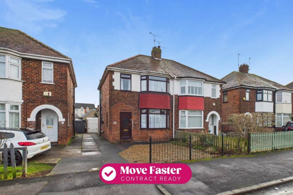 Main image of property: Golf Links Road, Hull, HU6 8RB
