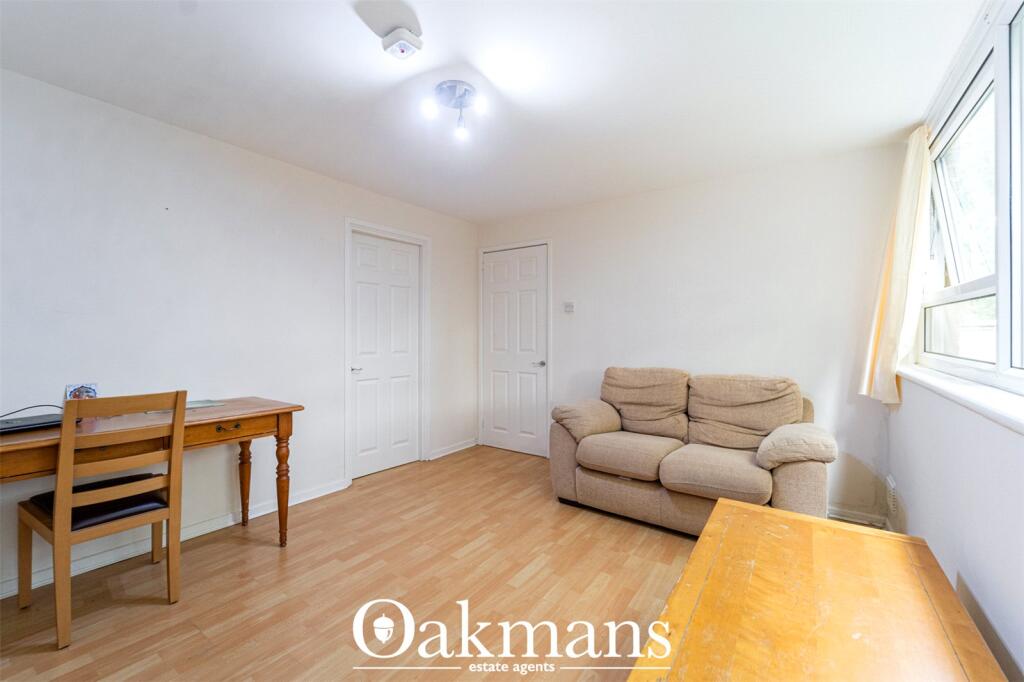 Apartment in Birmingham, West Heath - View 4