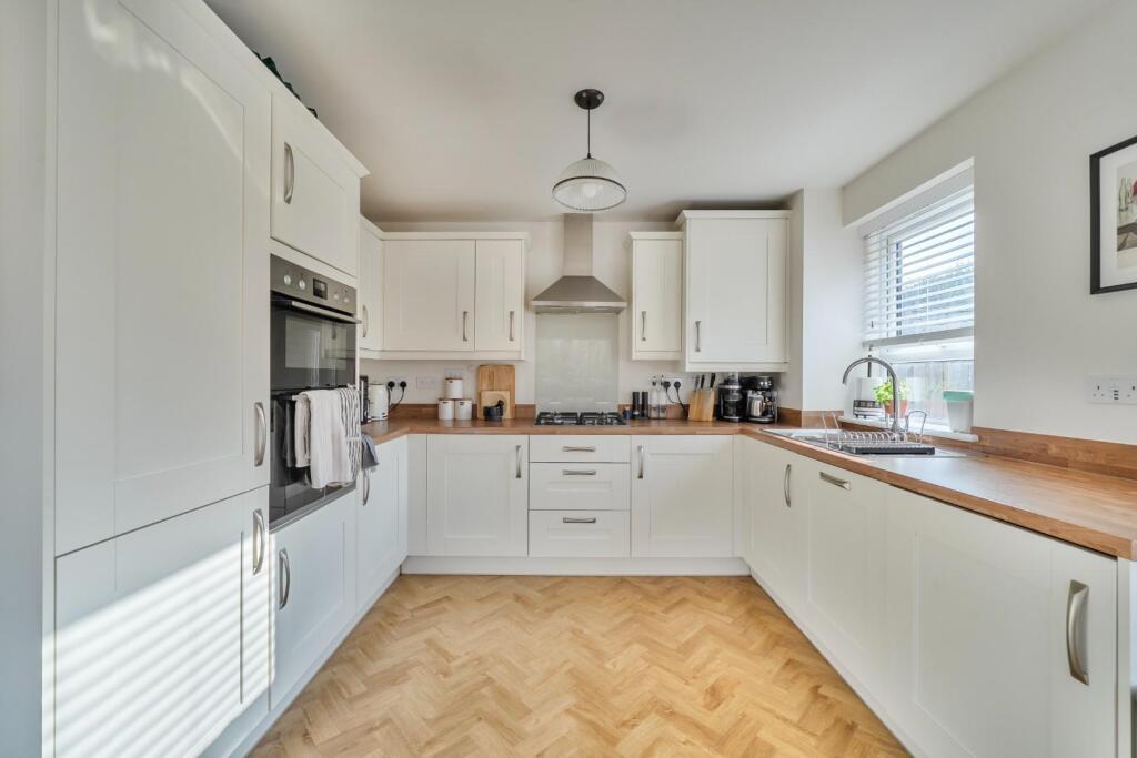 Midland View, Charfield photo 3