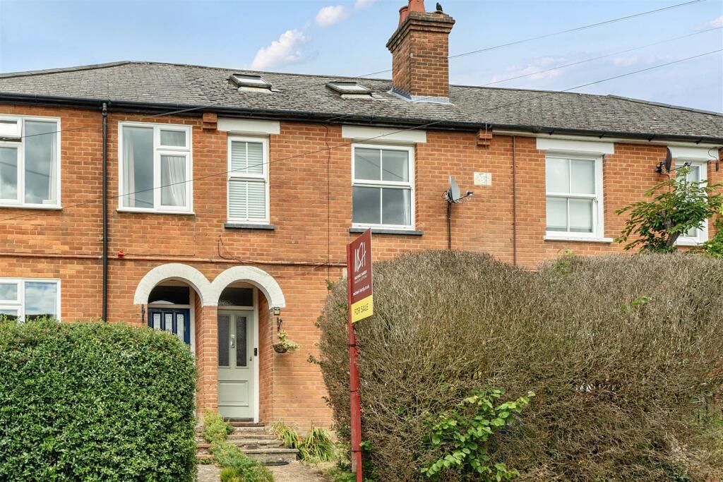 Main image of property: Cambridge Road, Crowthorne, Berkshire, RG45 7EP