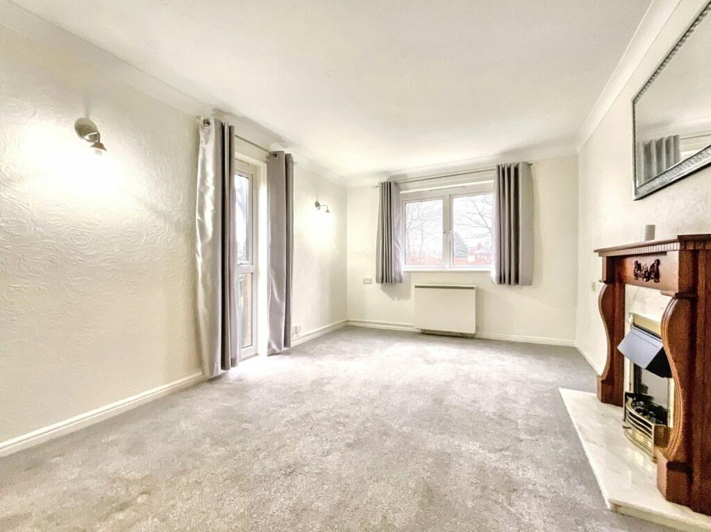 Chase Close, Birkdale, Southport, PR8 2DX - View 5