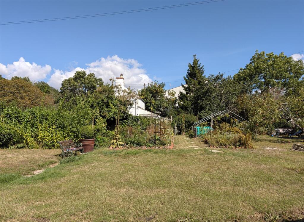 House in Stroud, Moreton Valence - View 3