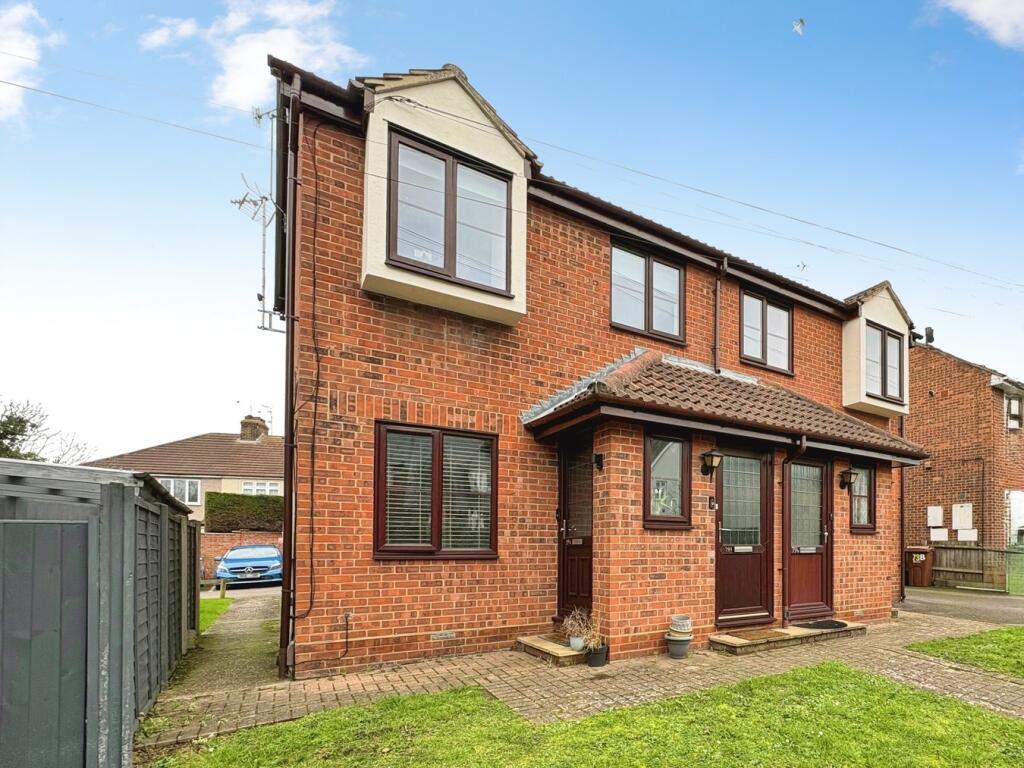 Main image of property: Wood Street, Chelmsford, CM2