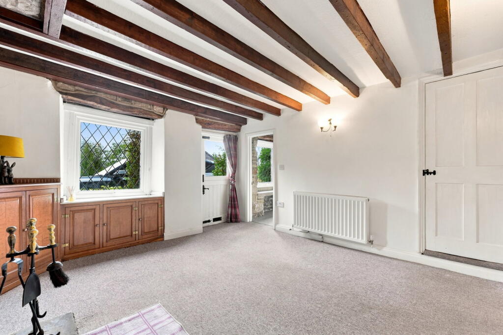 House in Derbyshire Dales, Darley Dale - View 4