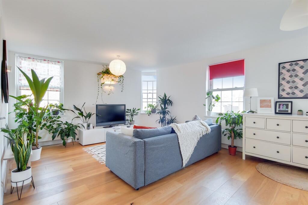 Main image of property: Walters House, 1423a London Road, Norbury, London, SW16