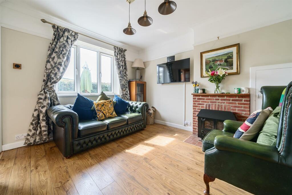 Westover, Calbourne, Newport - View 6