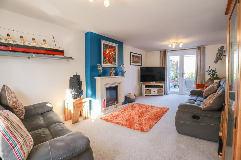House in Swindon - View 4