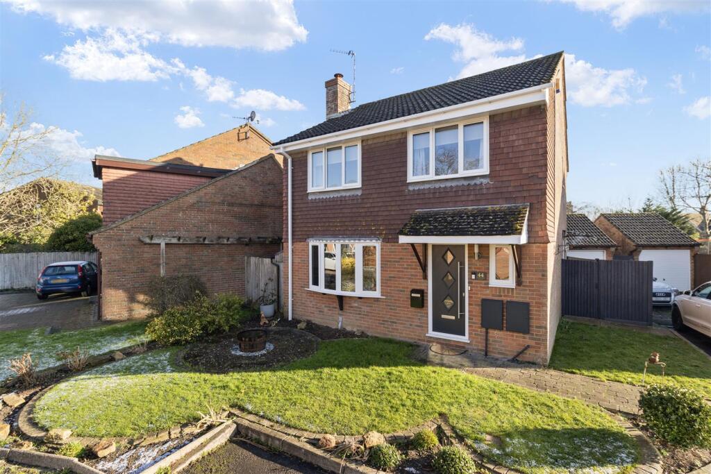 Main image of property: Beuzeville Avenue, Hailsham