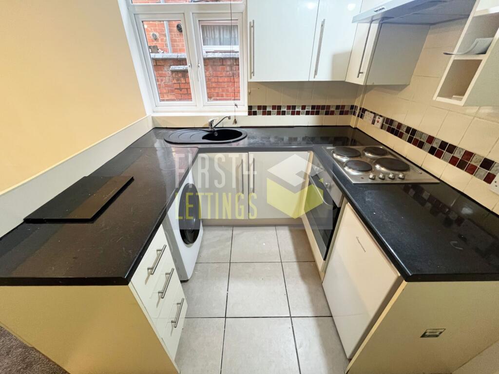 Apartment in Leicester - View 2