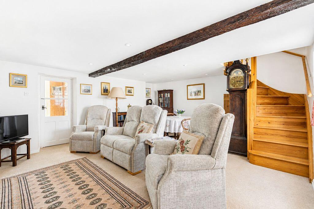 House in Salisbury - View 5