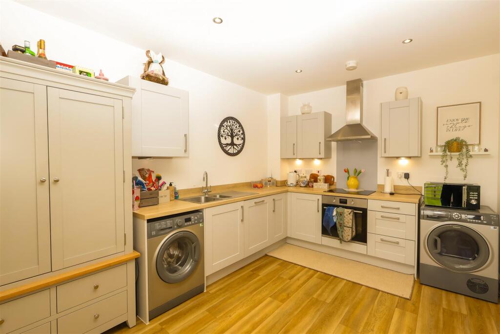 House in West Tanfield, North Yorkshire - View 4