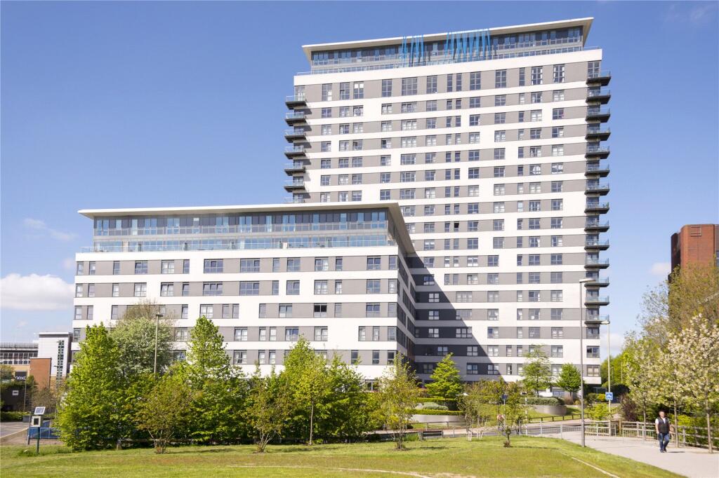 Main image of property: Skyline Plaza, Basingstoke