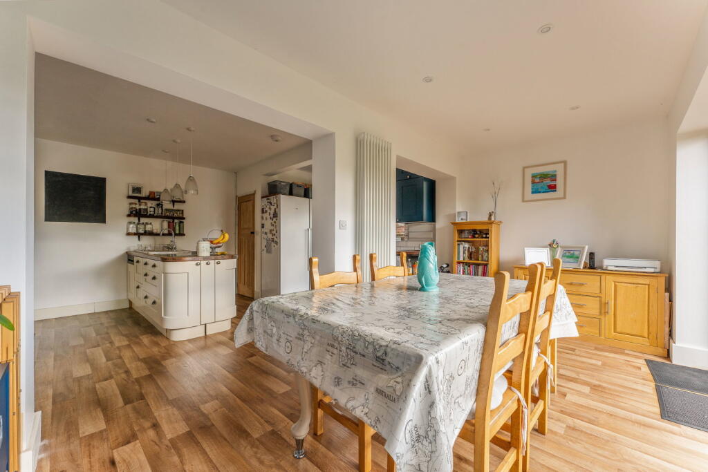 House in Salisbury - View 3