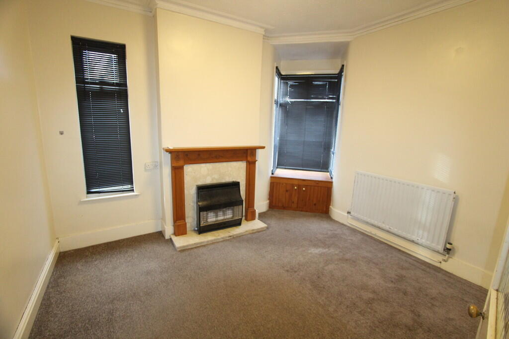Ruabon Road, Wrexham photo 4