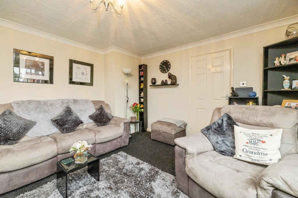Ryland Road, Dunholme, LINCOLN photo 4