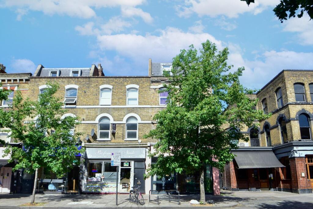 Stoke Newington High Street, London, N16 - View 5