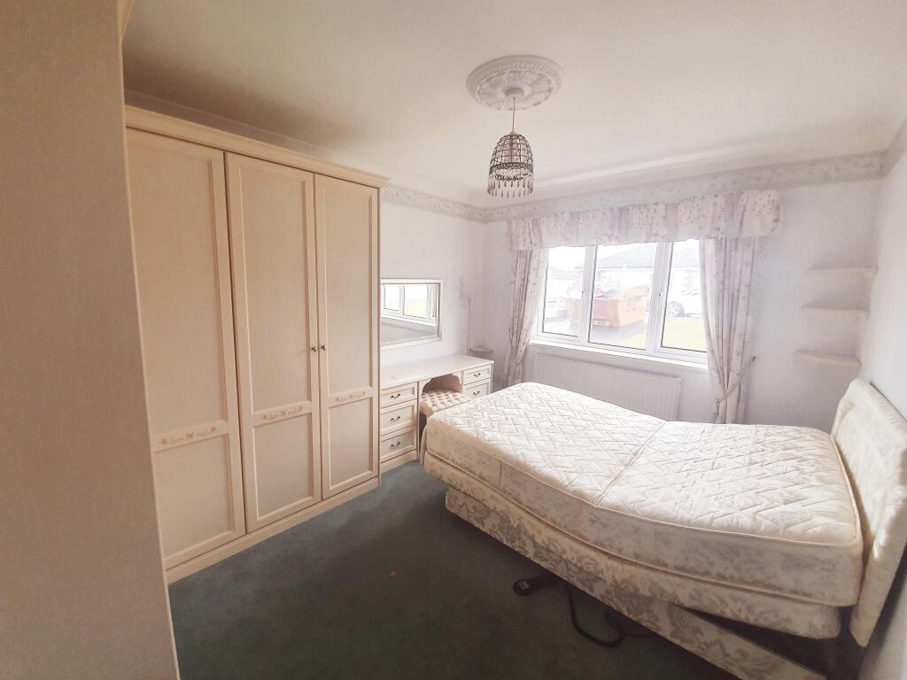 House in Swansea, Pembrey and Burry Port Town - View 4