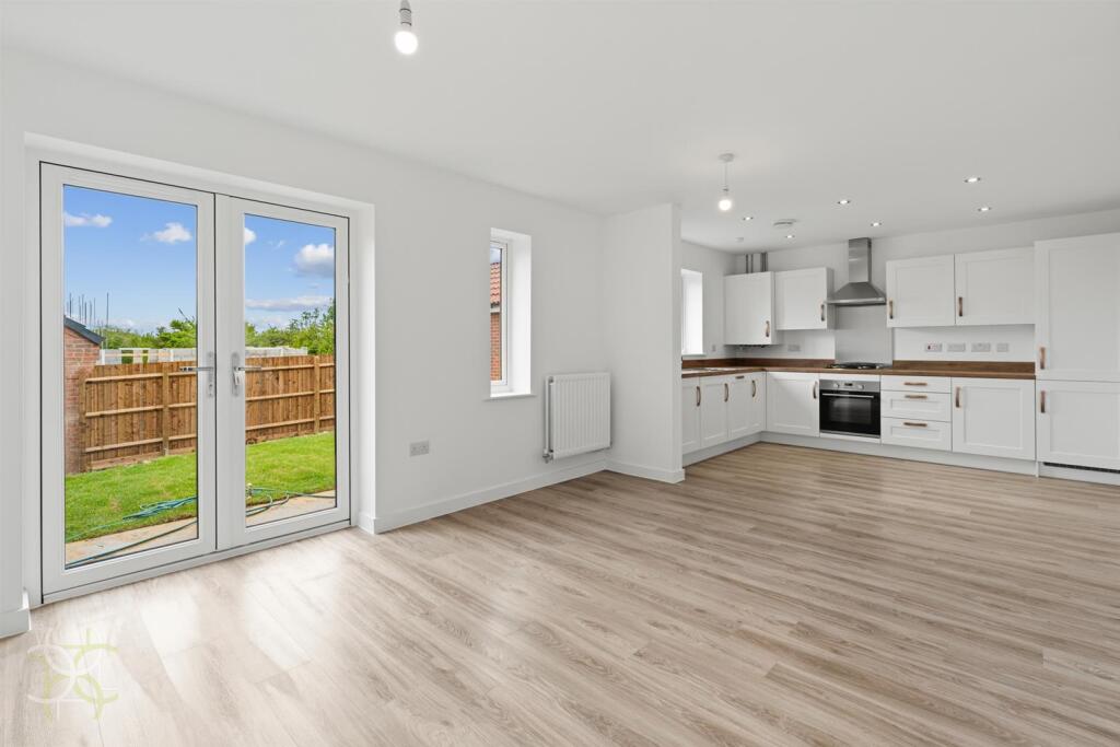 Bretforton Road, Badsey, Evesham photo 2