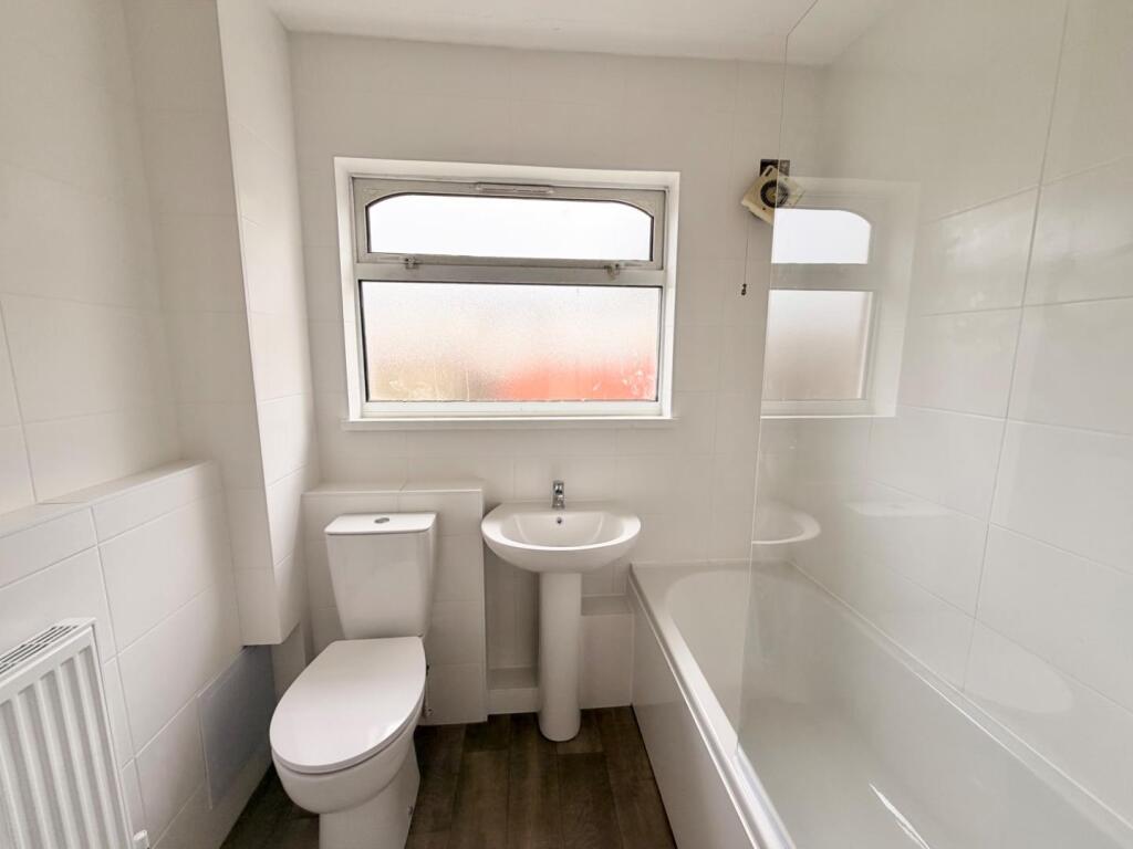 Apartment in Birmingham, Lyndon Green - View 4