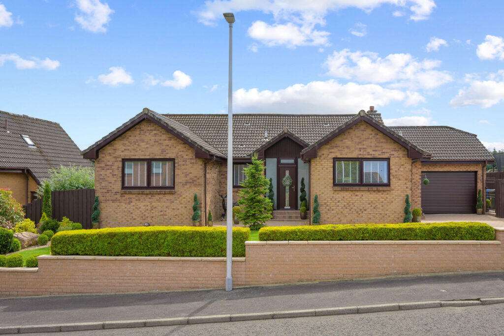 Main image of property: Abbots Moss Drive, Falkirk