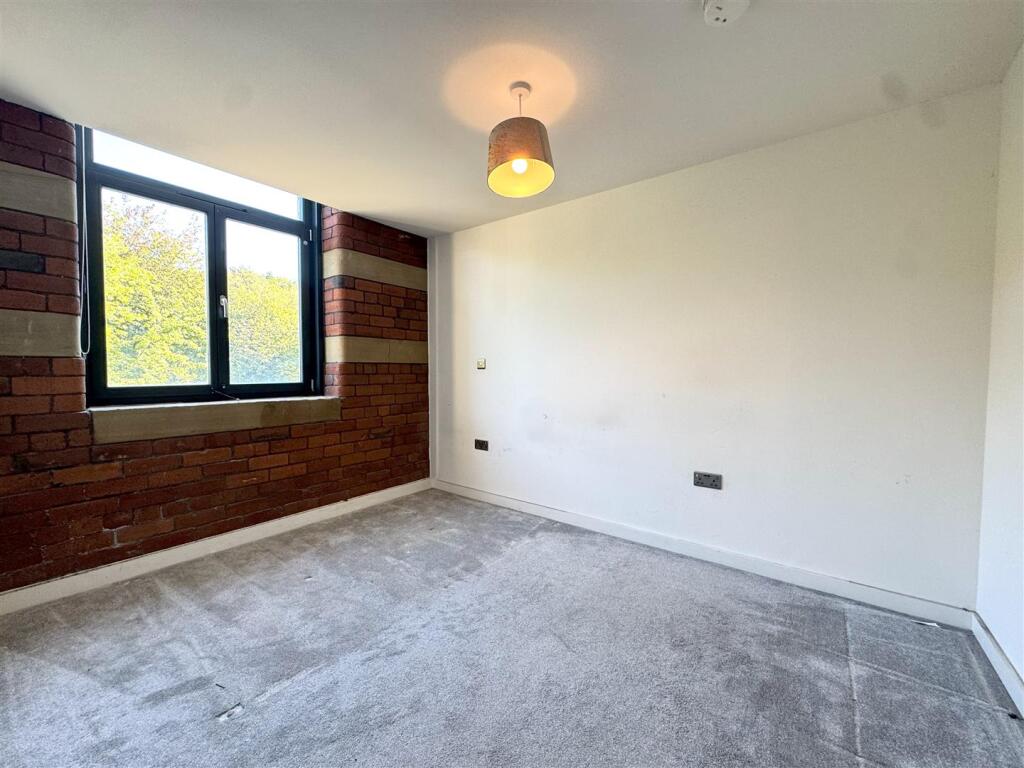 Additional image 10 of Conditioning House, Cape Street, Bradford, BD1 4QG