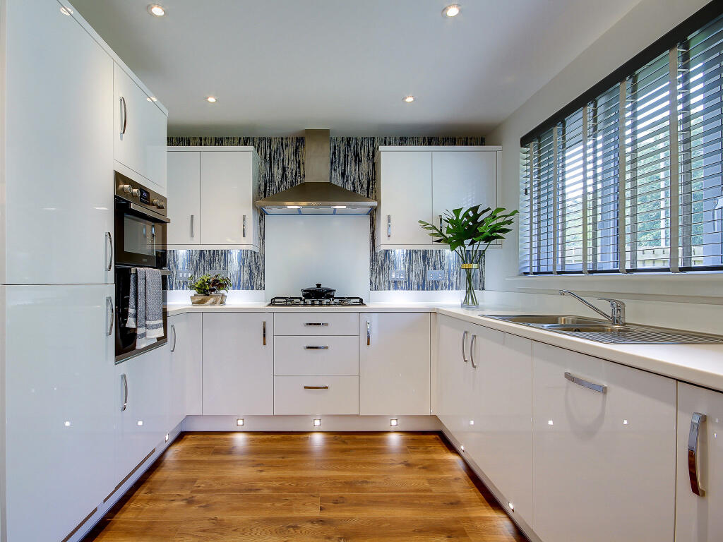House in Edinburgh, Midlothian - View 4