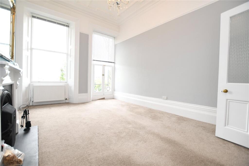 Apartment in Bristol - View 5