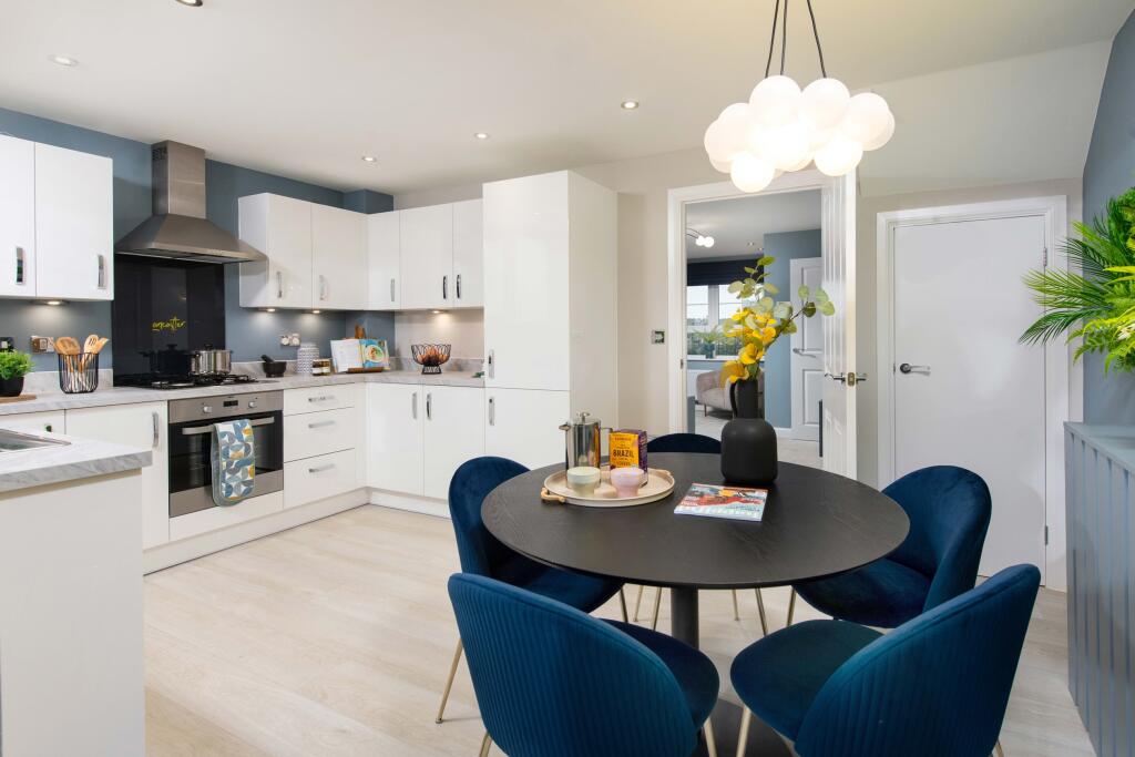 Main image of property: Phoenix Lane,
Fernwood,
Newark,
NG24 3UA