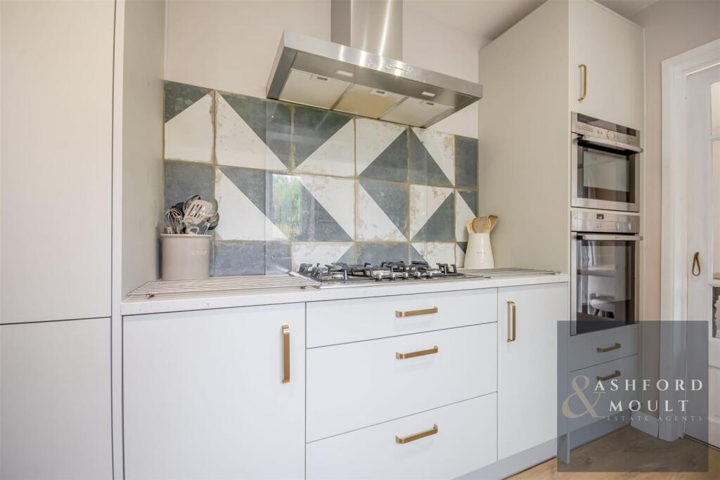House in Nottingham - View 5
