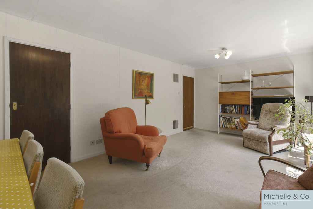 Apartment in Birmingham, West Midlands - More
