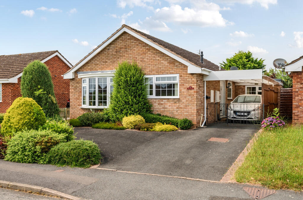 Main image of property: Buckfield Road, Leominster, Herefordshire, HR6 8SQ