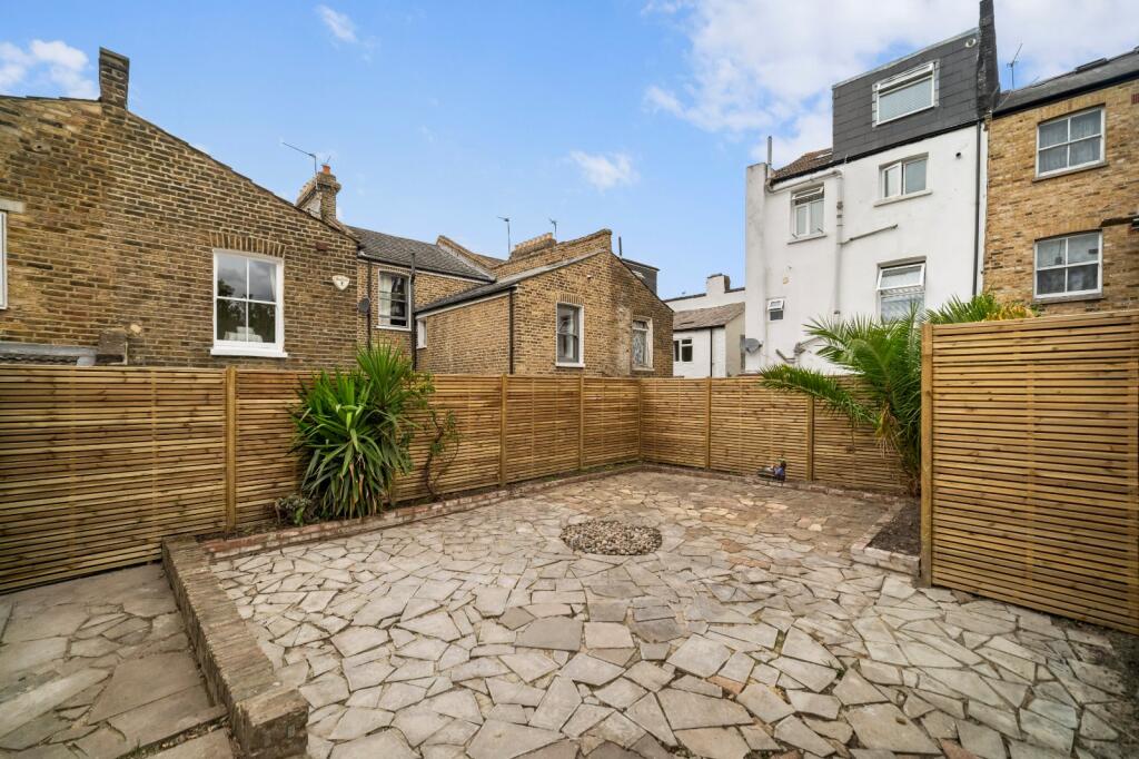House in London - More