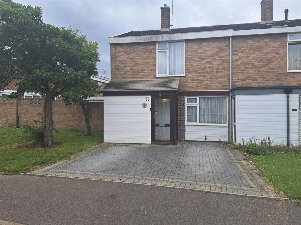Main image of property: Little Lullaway, Basildon