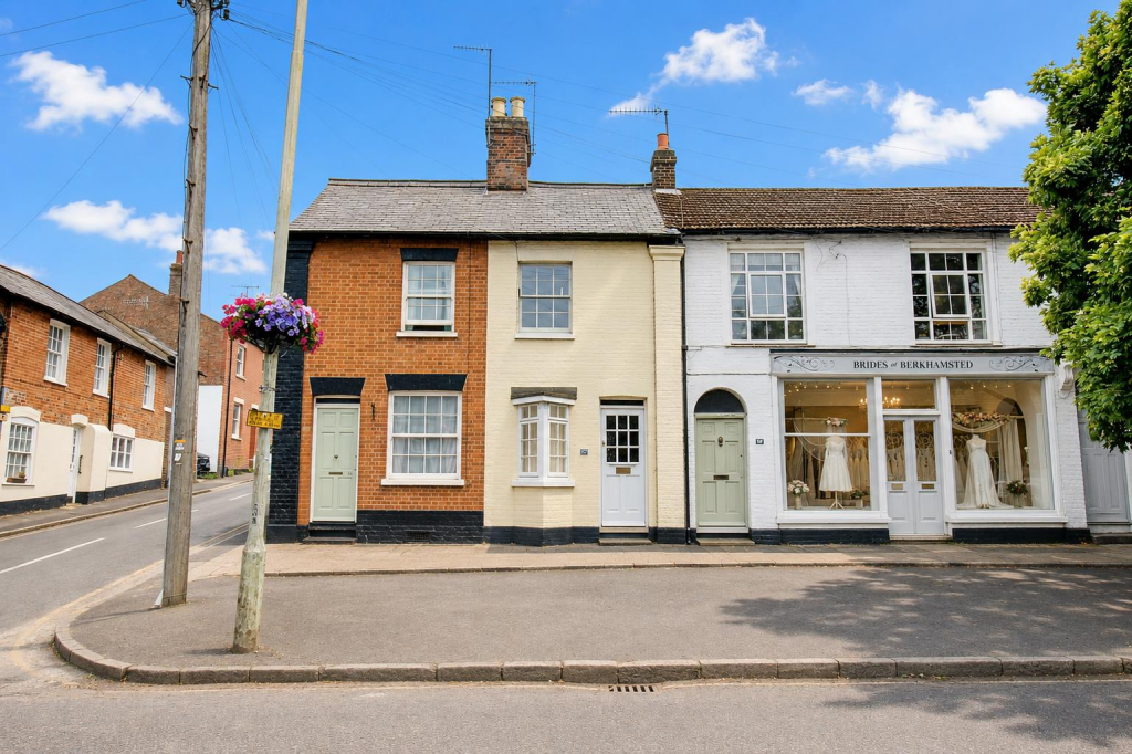 Main image of property: High Street, Berkhamsted
