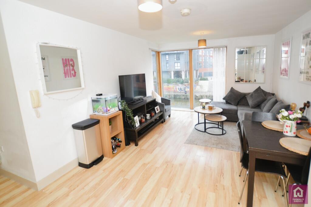 Apartment in Manchester City Centre, Greater Manchester - View 5