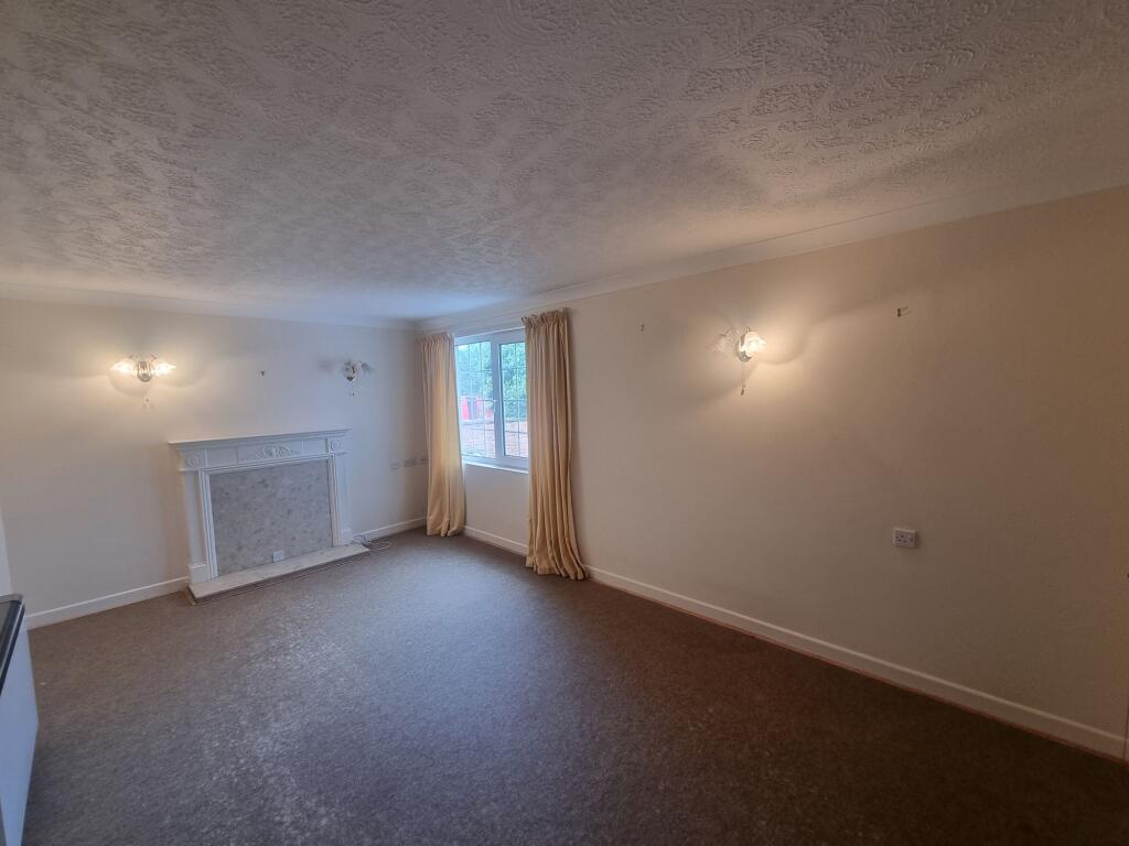 Apartment in Teignbridge, Dawlish - View 2