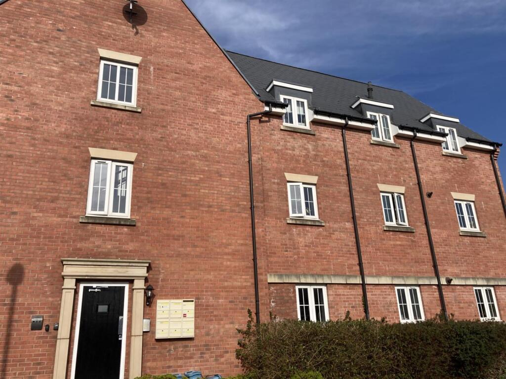 Main image of property: Salisbury Walk