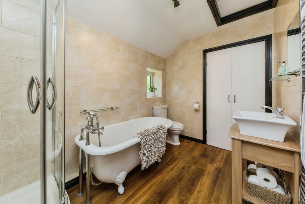 Langley Hall Close, Langley, Macclesfield, Cheshire, SK11 photo 3