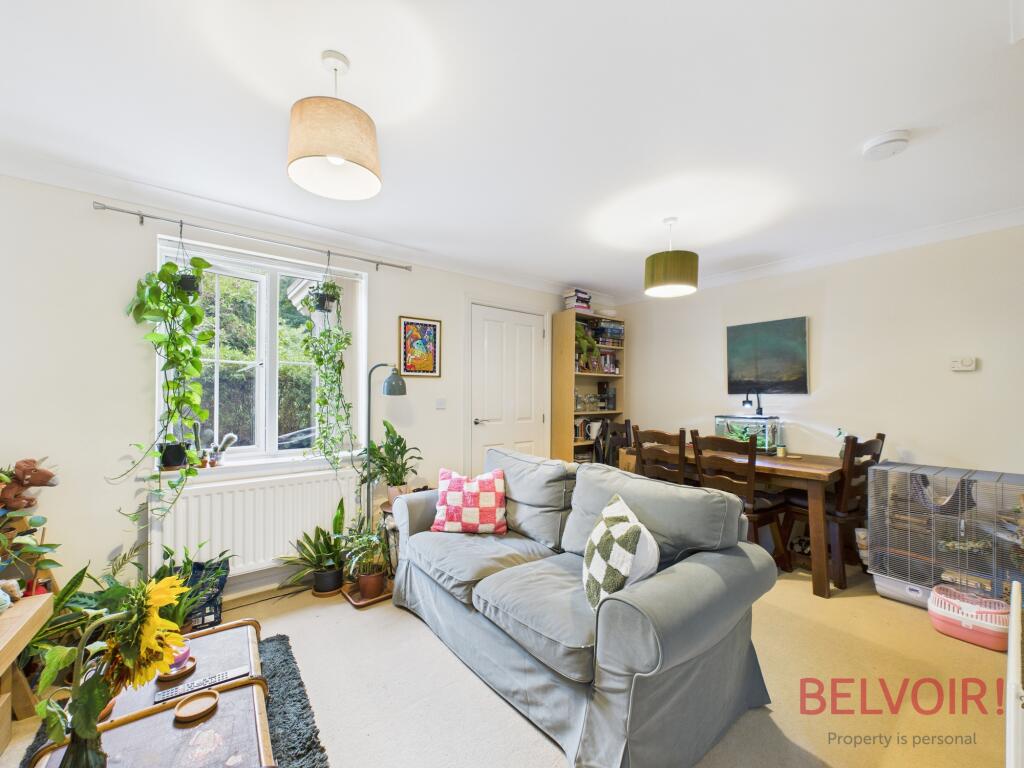 Swindale Close, Nottingham, NG2 photo 3