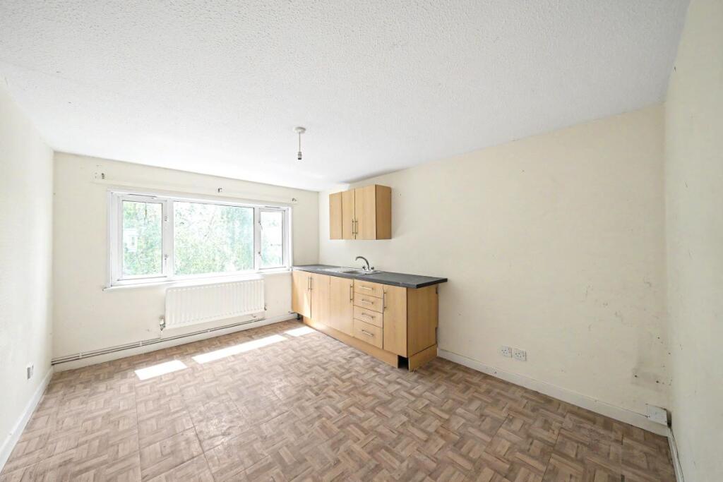 Apartment in London - View 2