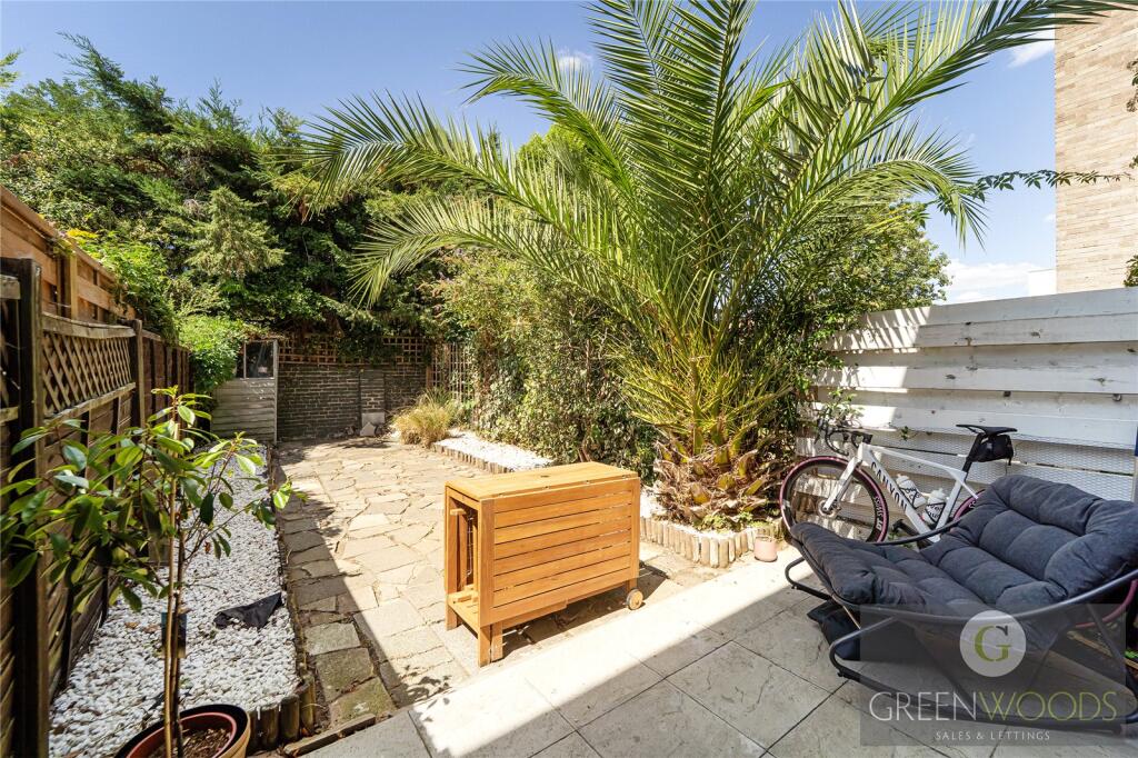 Main image of property: Mercier Road, London, SW15