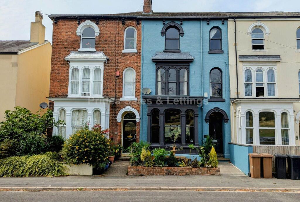 Main image of property: South Park, Lincoln