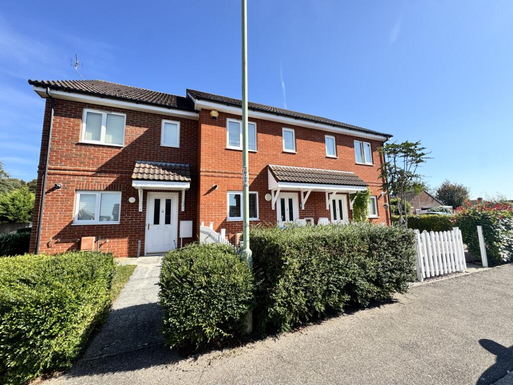 Main image of property: Flemington Close, Mildenhall, Bury St. Edmunds, Suffolk, IP28