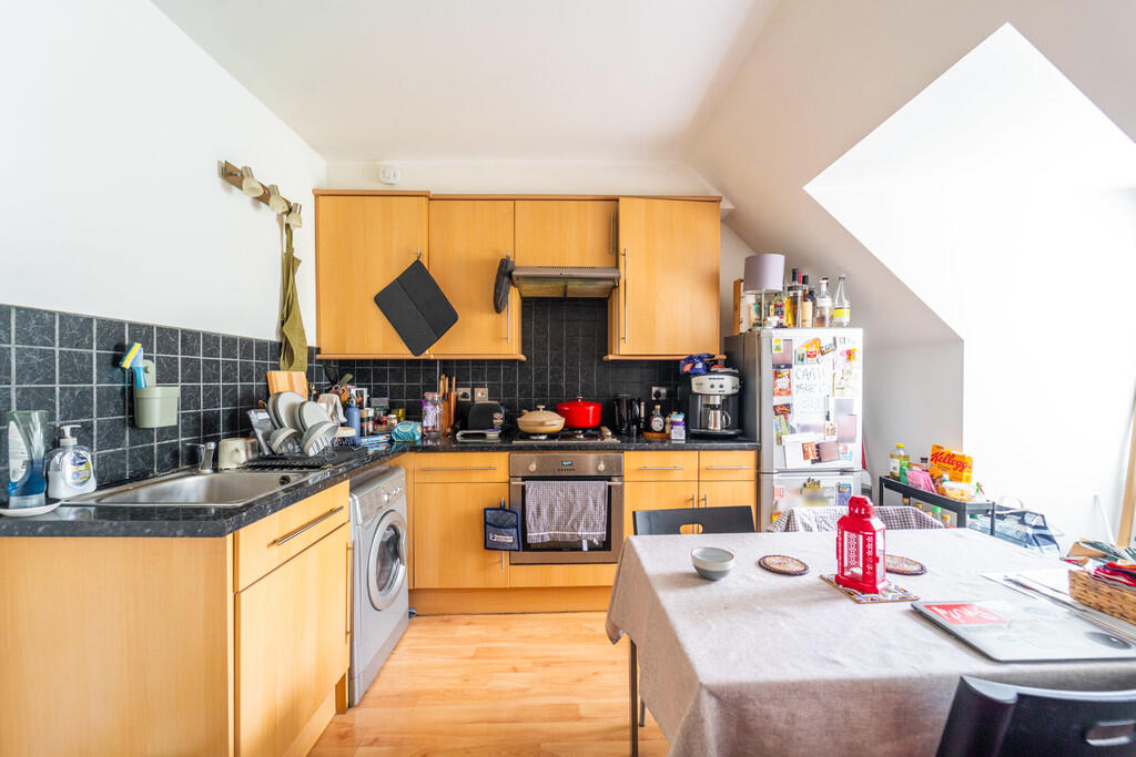 Apartment in London - View 3