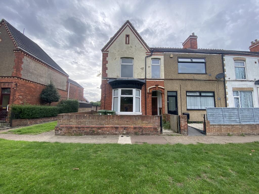 House in Grimsby, Wellow