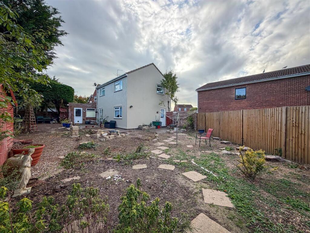 House in Clacton-on-Sea, Great Clacton - View 4