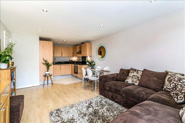 Lawrie House, London, SW19 photo 3