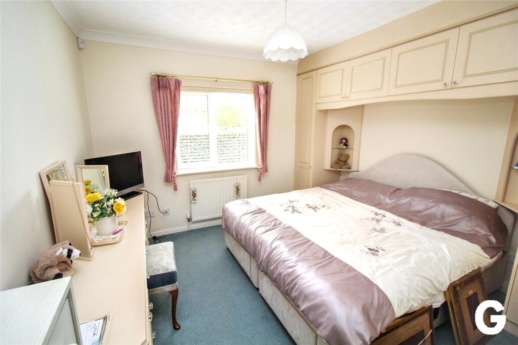 Apartment in Bournemouth - More