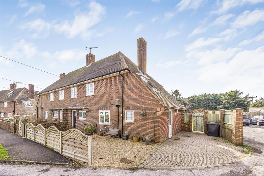 Main image of property: Haresfoot Close, Funtington