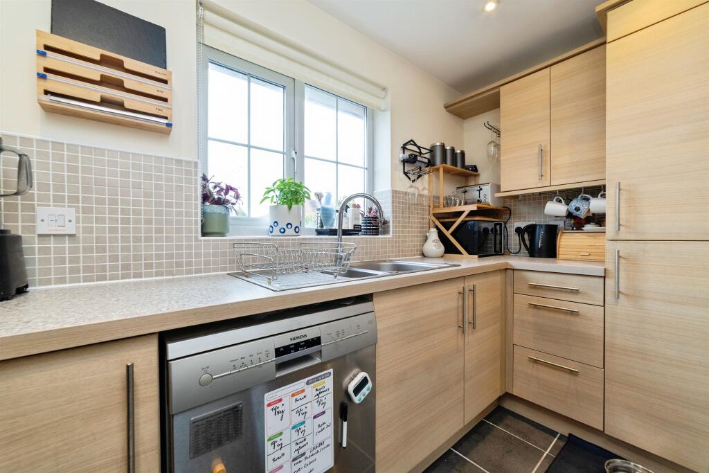 House in Stevenage - View 5